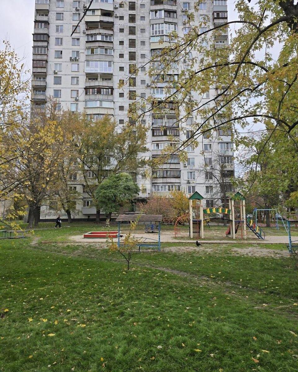 1k apartment vul. Entuziastiv 13455653