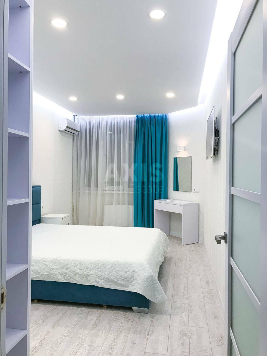 2k apartment vul. Zaval'na 10В3