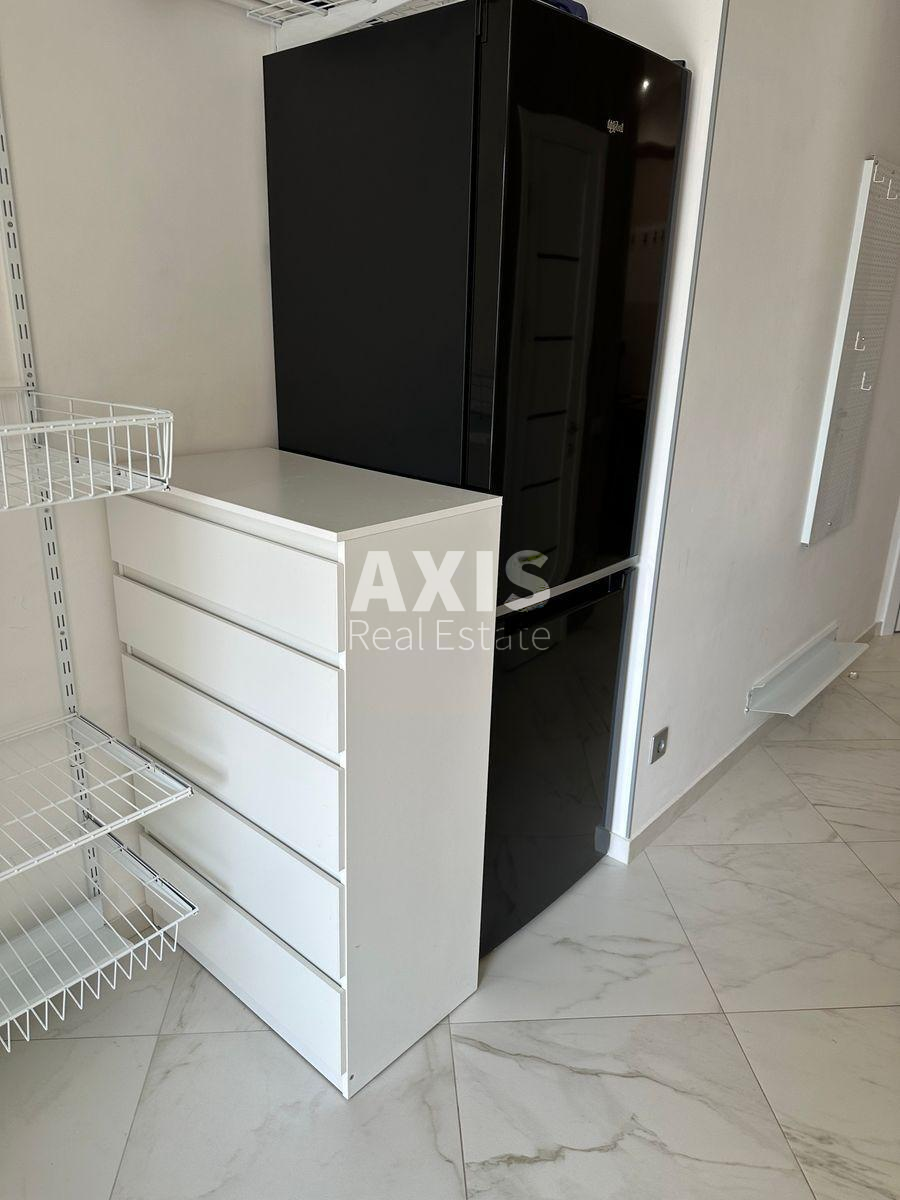1k apartment vul. Lypkivs'kogo Vasylja Mytropolyta 387