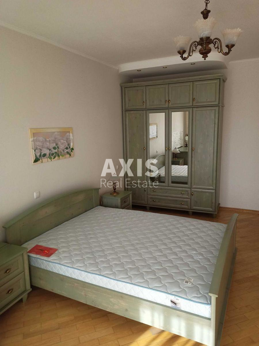 2k apartment vul. Tolstogo L'va 333