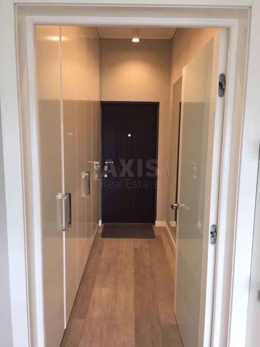 1k apartment vul. Zhyljans'ka 1187