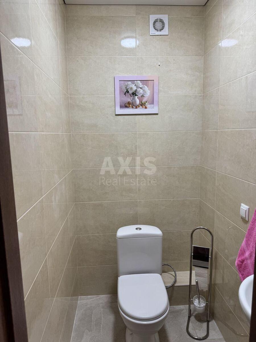 1k apartment vul. Konopljans'ka 22Б5