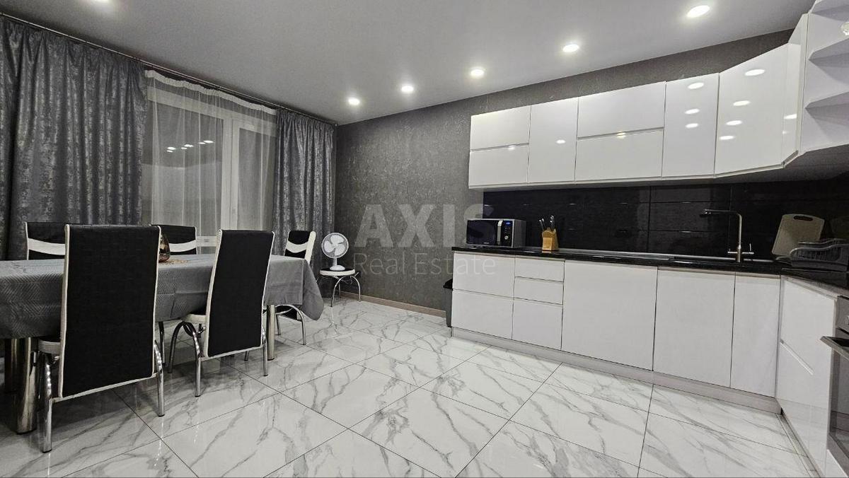 2k apartment prov. Baltijs'kyj 230