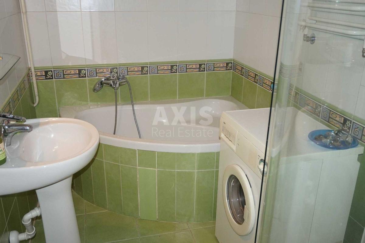4k apartment vul. Shovkovychna 117