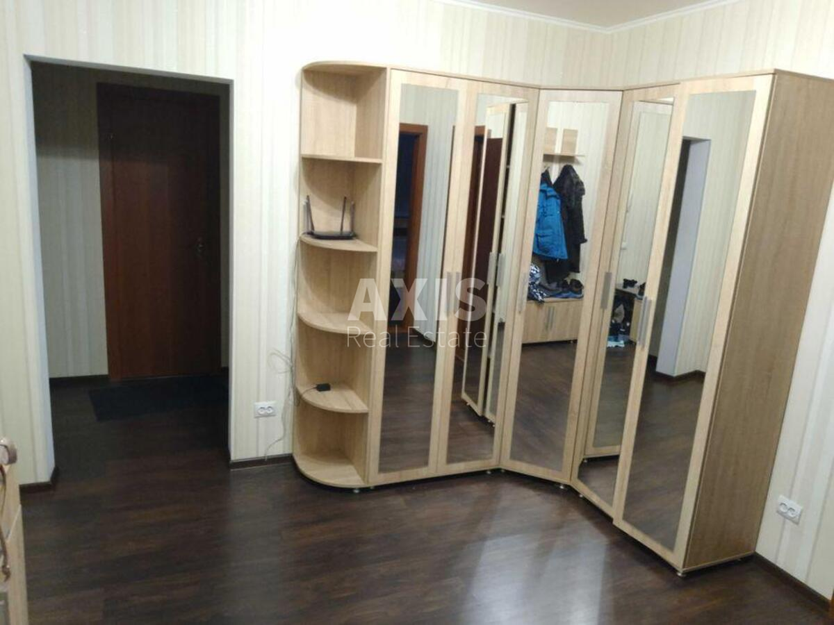 3k apartment vul. Zdolbunivs'ka 134