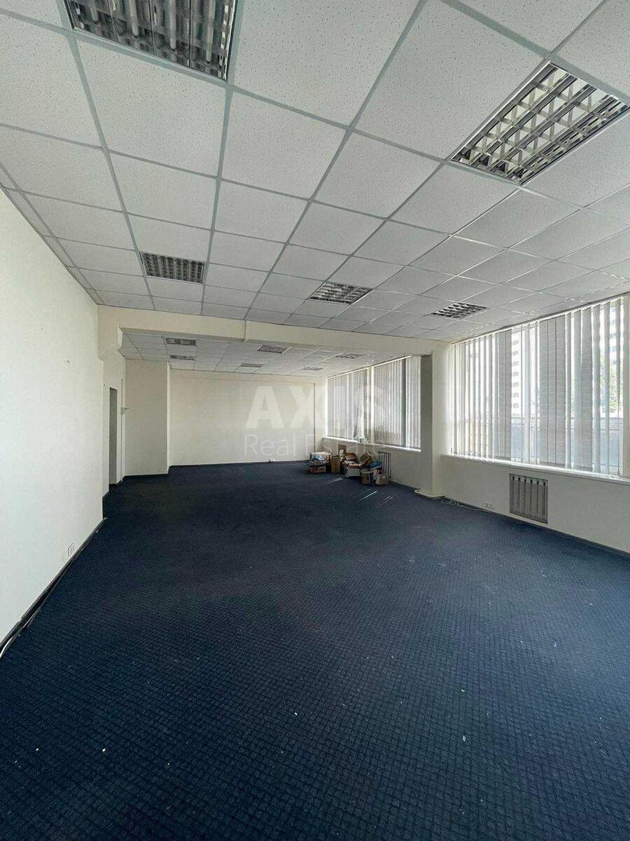 Office vul. Sverstjuka Jevgena 2А, 68m2624140