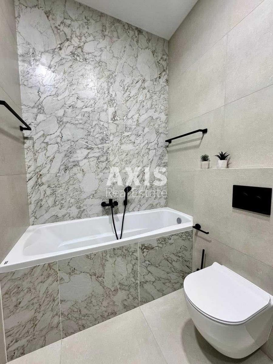 1k apartment vul. Dragomyrova Myhajla 2Б17