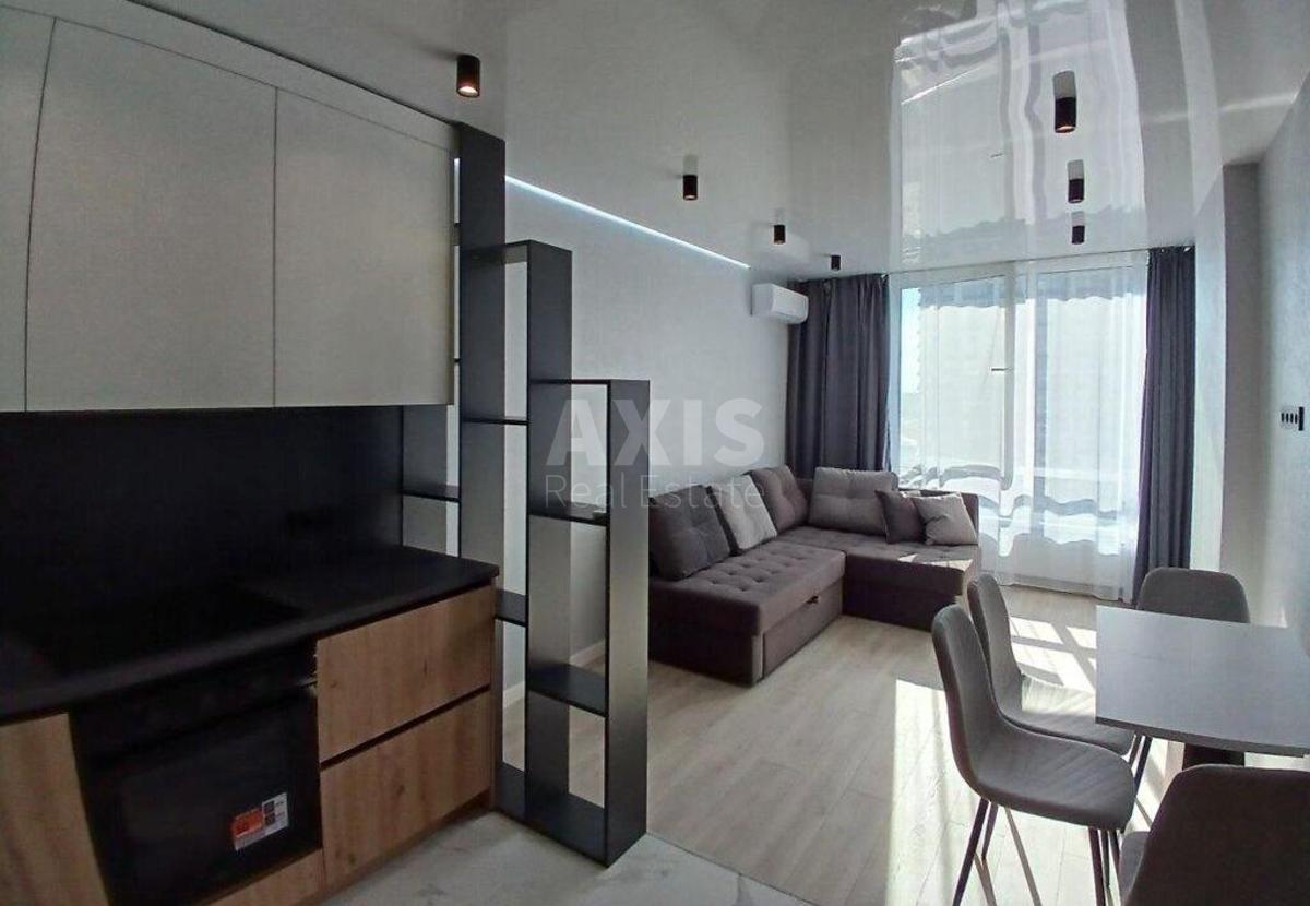 1k apartment vul. Rodyny Kristeriv 200
