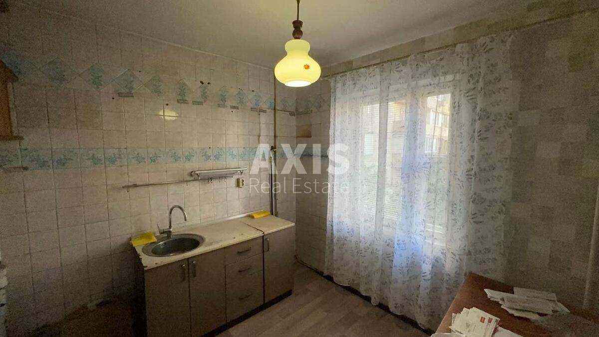 3k apartment vul. Saburova Oleksandra 191