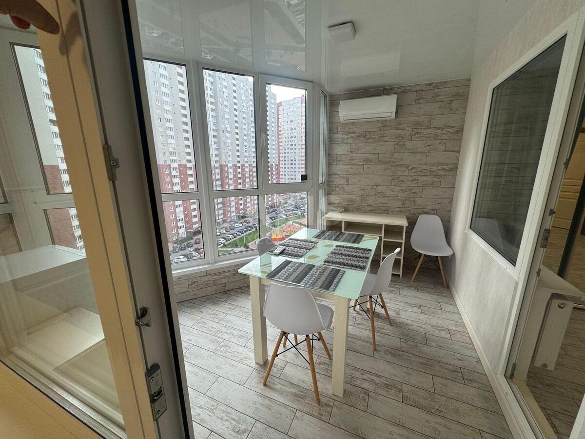 2k apartment prov. Baltijs'kyj 5574002