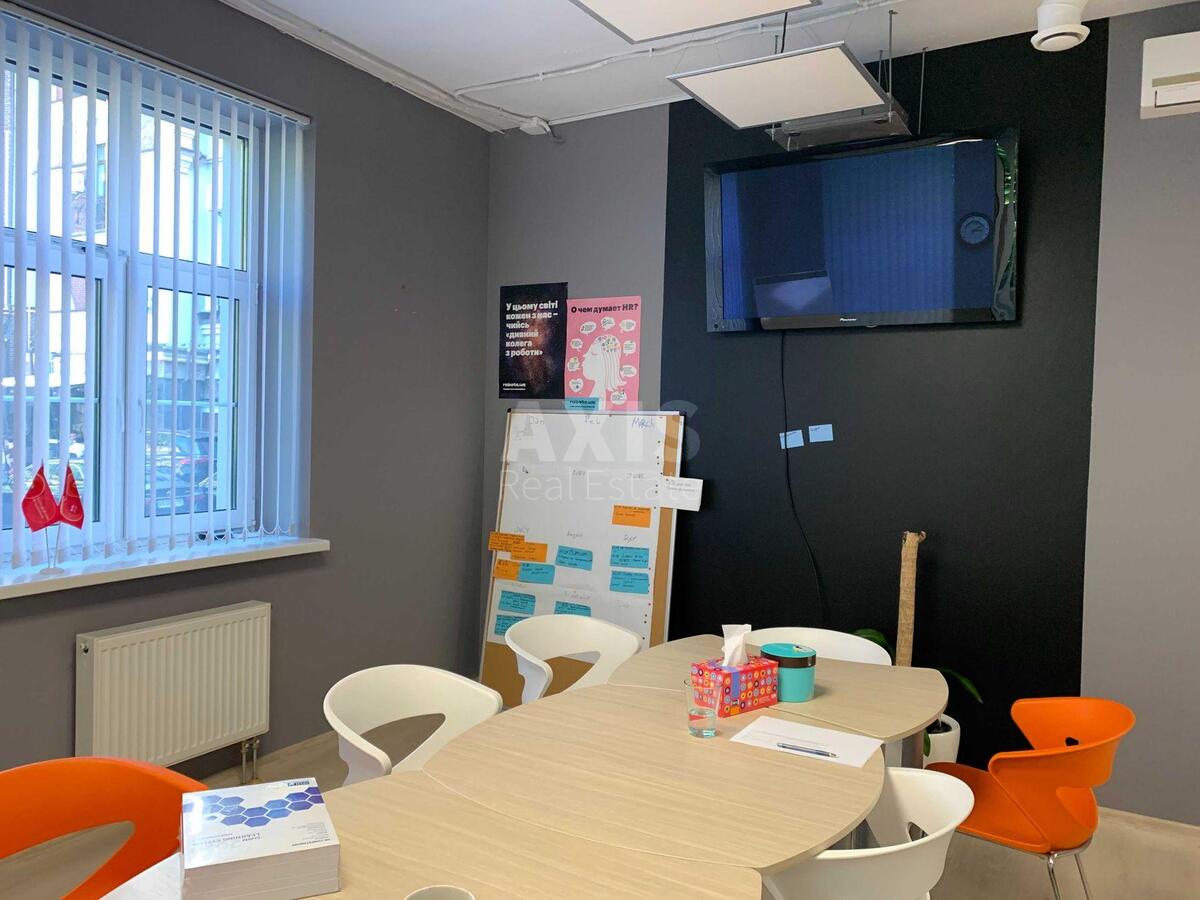 Office vul. Vozdvyzhens'ka 45, 64m2574233