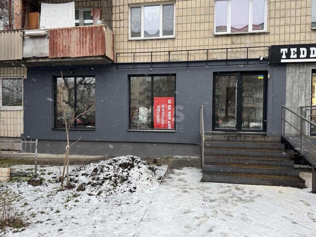 Trade object bul. Igorja Shamo 4, 30m2