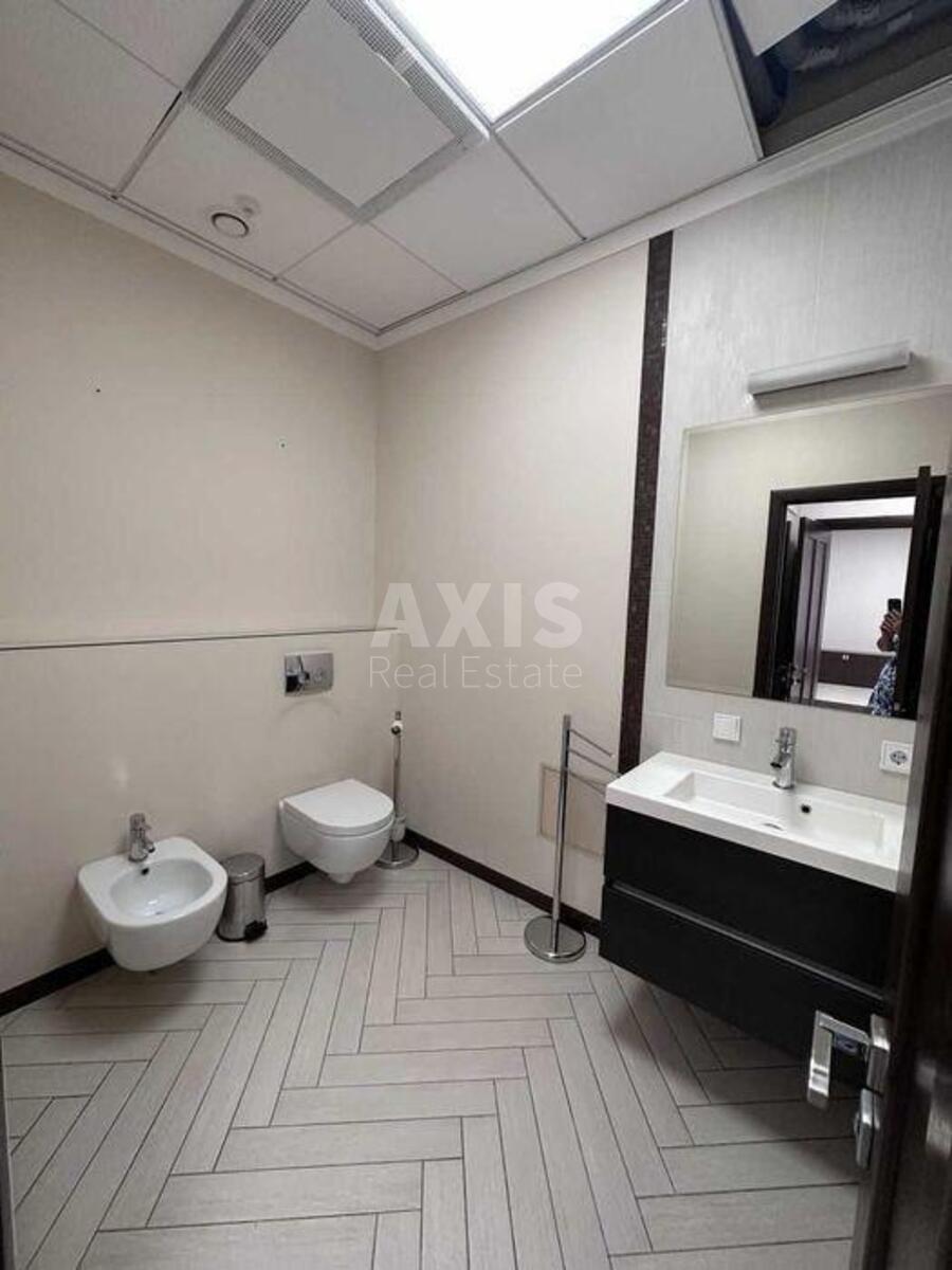 Office vul. Rustaveli Shota 44, 145m26268413