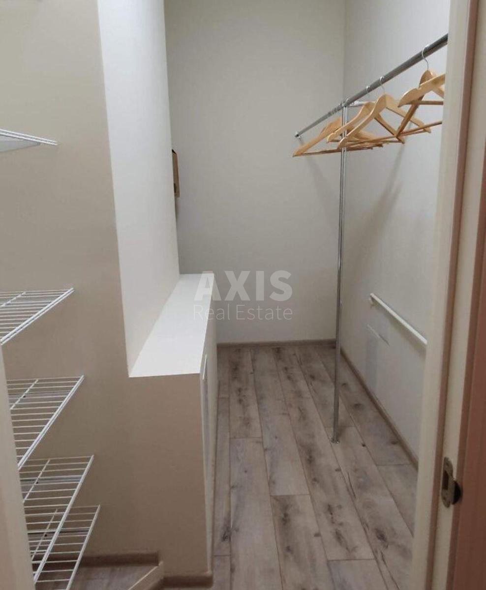 2k apartment vul. Zatyshna 166