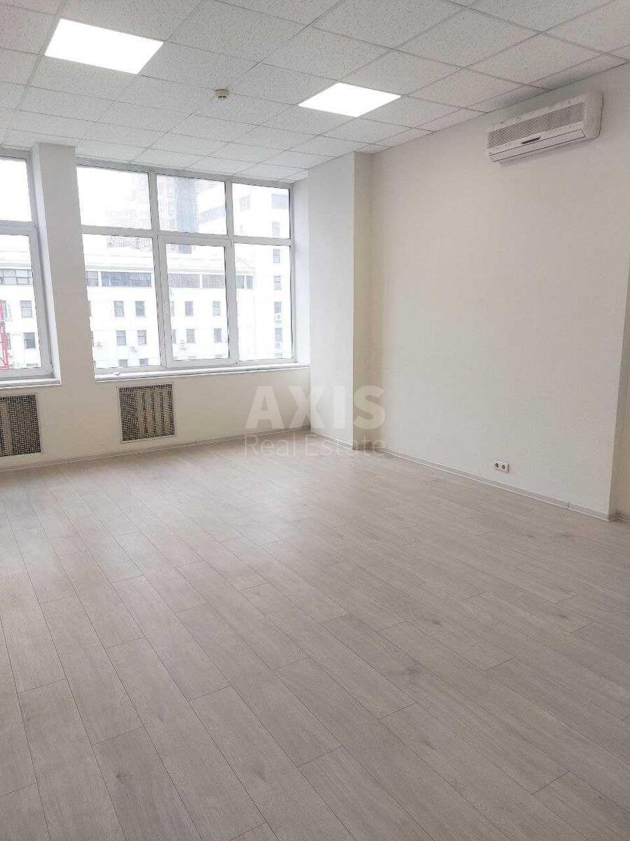 Офис ул. Кутузова 18/7, 32м21