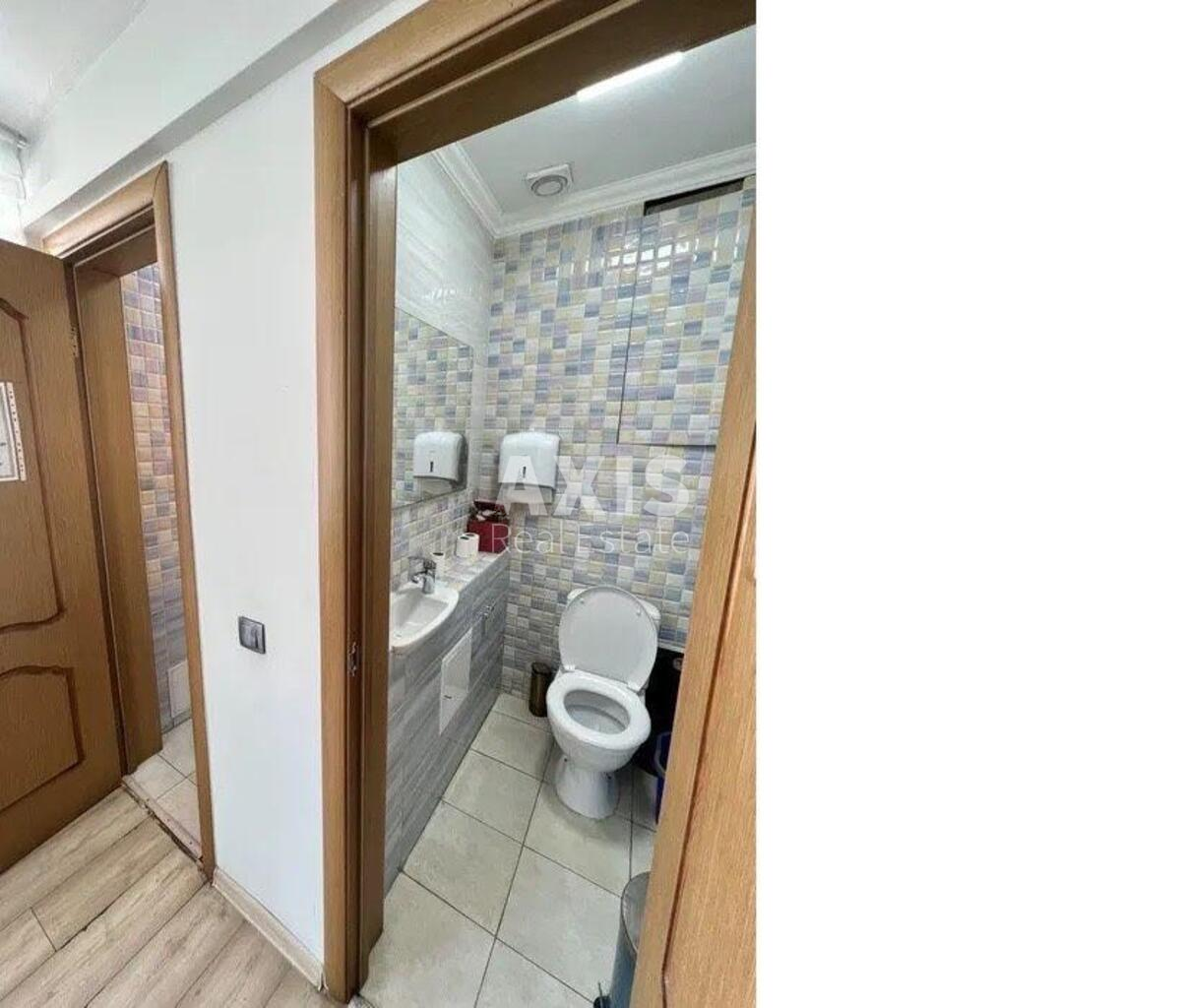 Office vul. Horyva 1А, 332m25974810