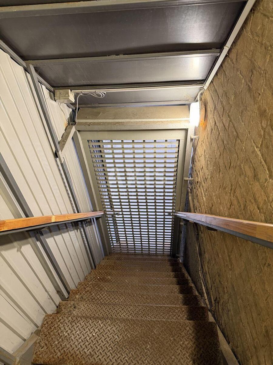 Trade object vul. Volodymyrs'ka 23, 79m2630487