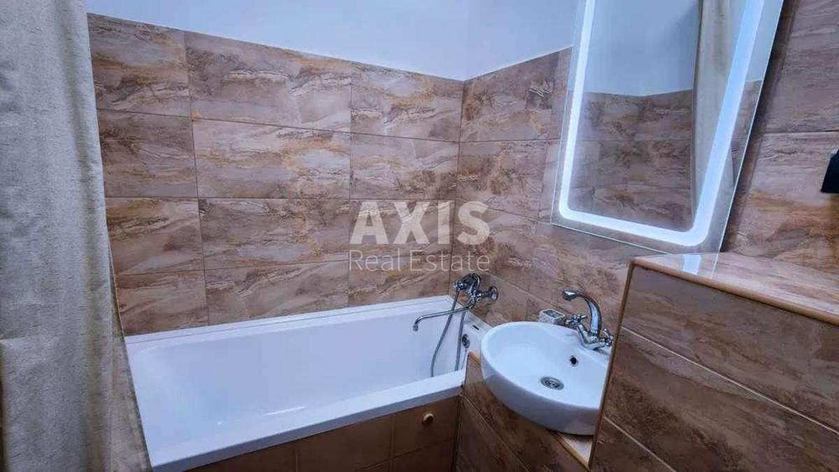2k apartment vul. Gogolivs'ka 32Б1