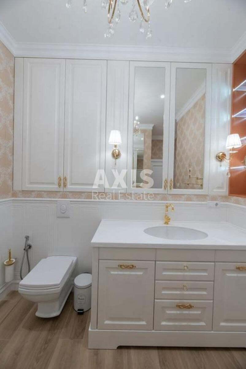 3k apartment vul. Antonovycha 444