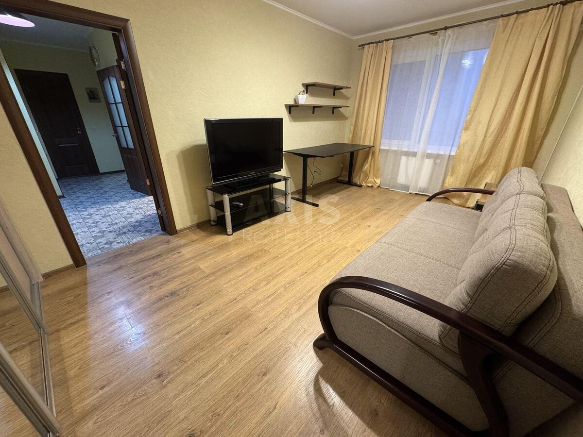 2к квартира ул. Гмыри Бориса 12Б5
