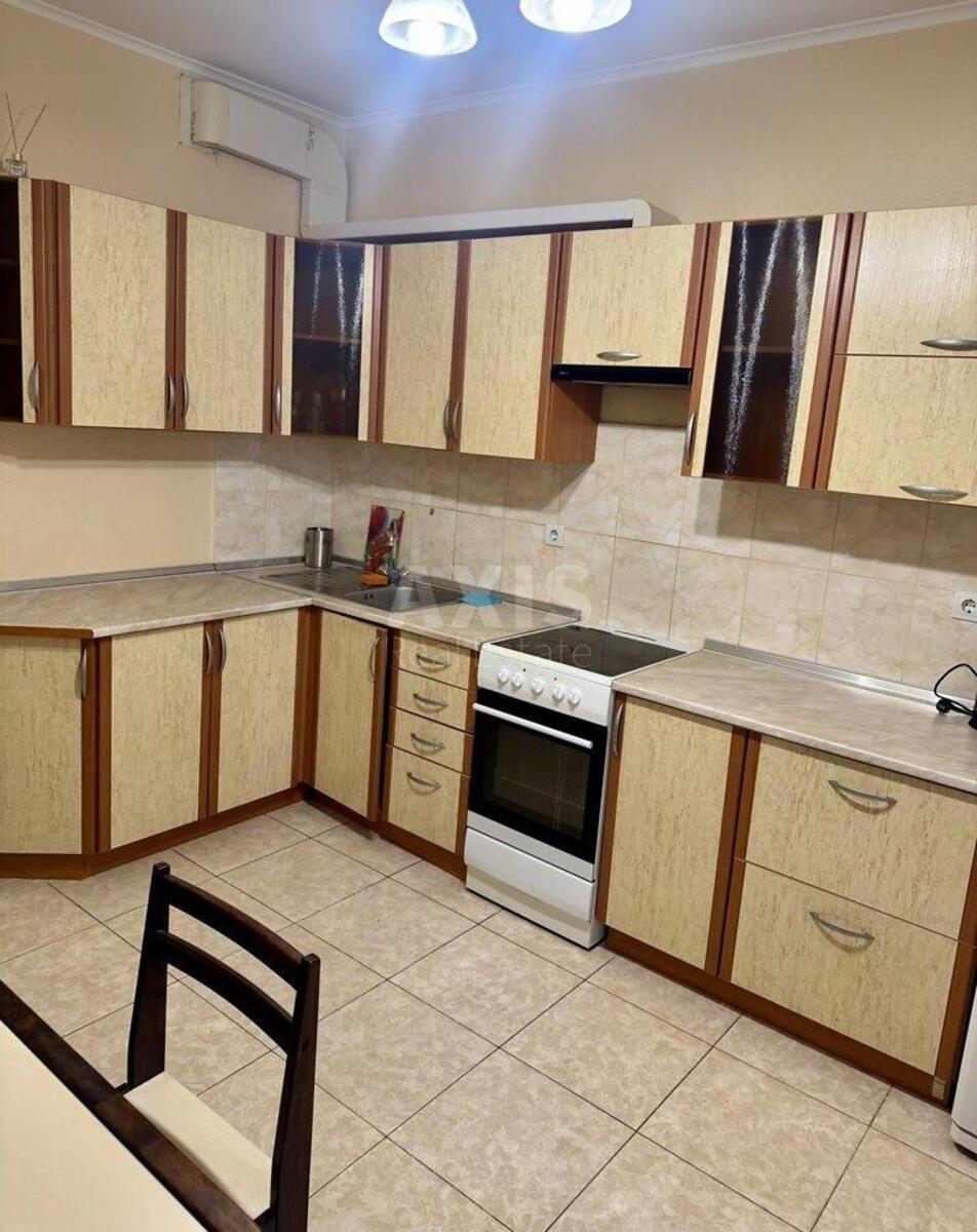 1k apartment vul. Voskresens'ka 14Д63388