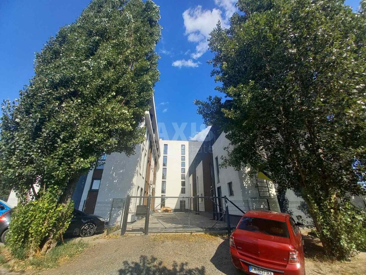1k apartment vul. Pozhars'kogo 16Б6