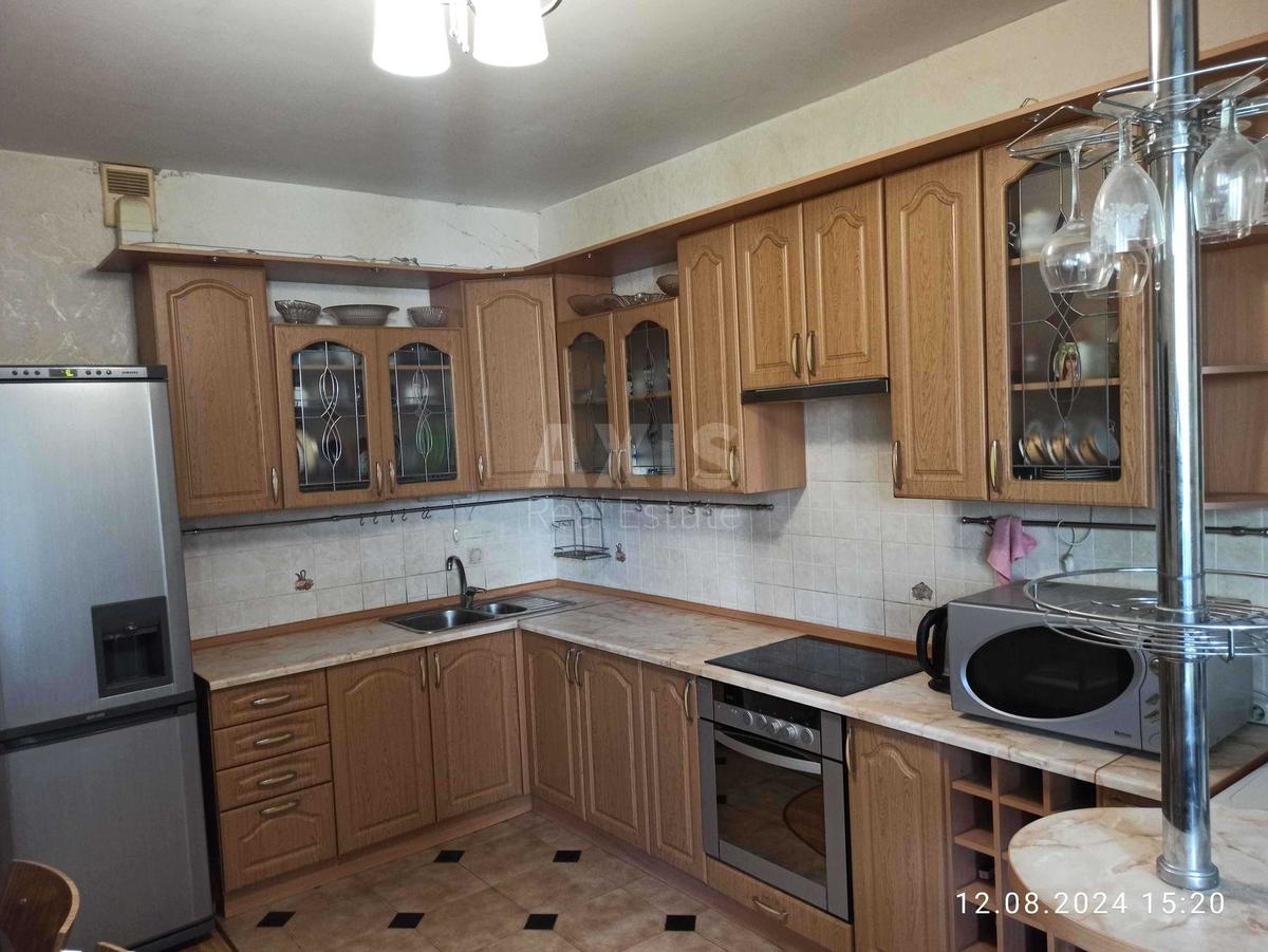 3к квартира ул. Драгоманова 31Б4