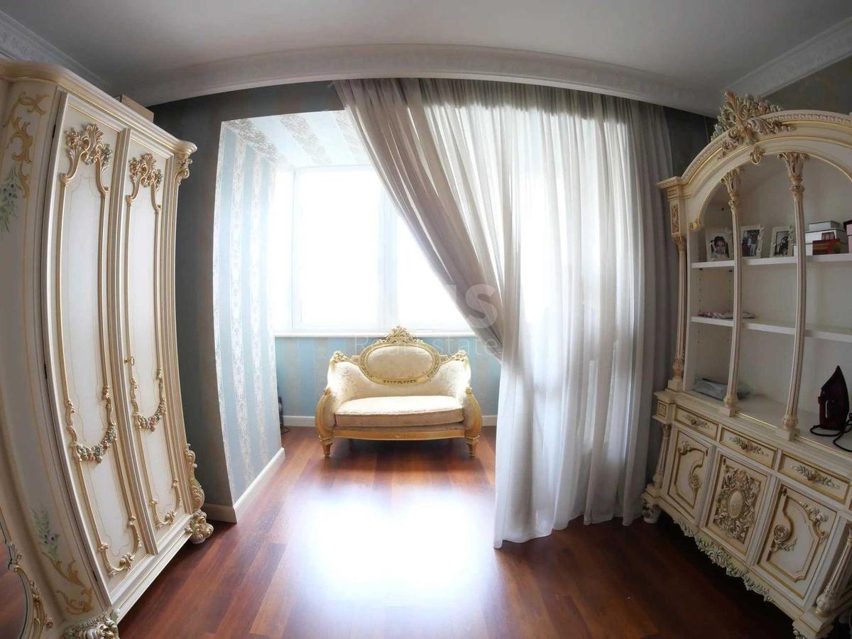 5к квартира ул. Панаса Мирного 121