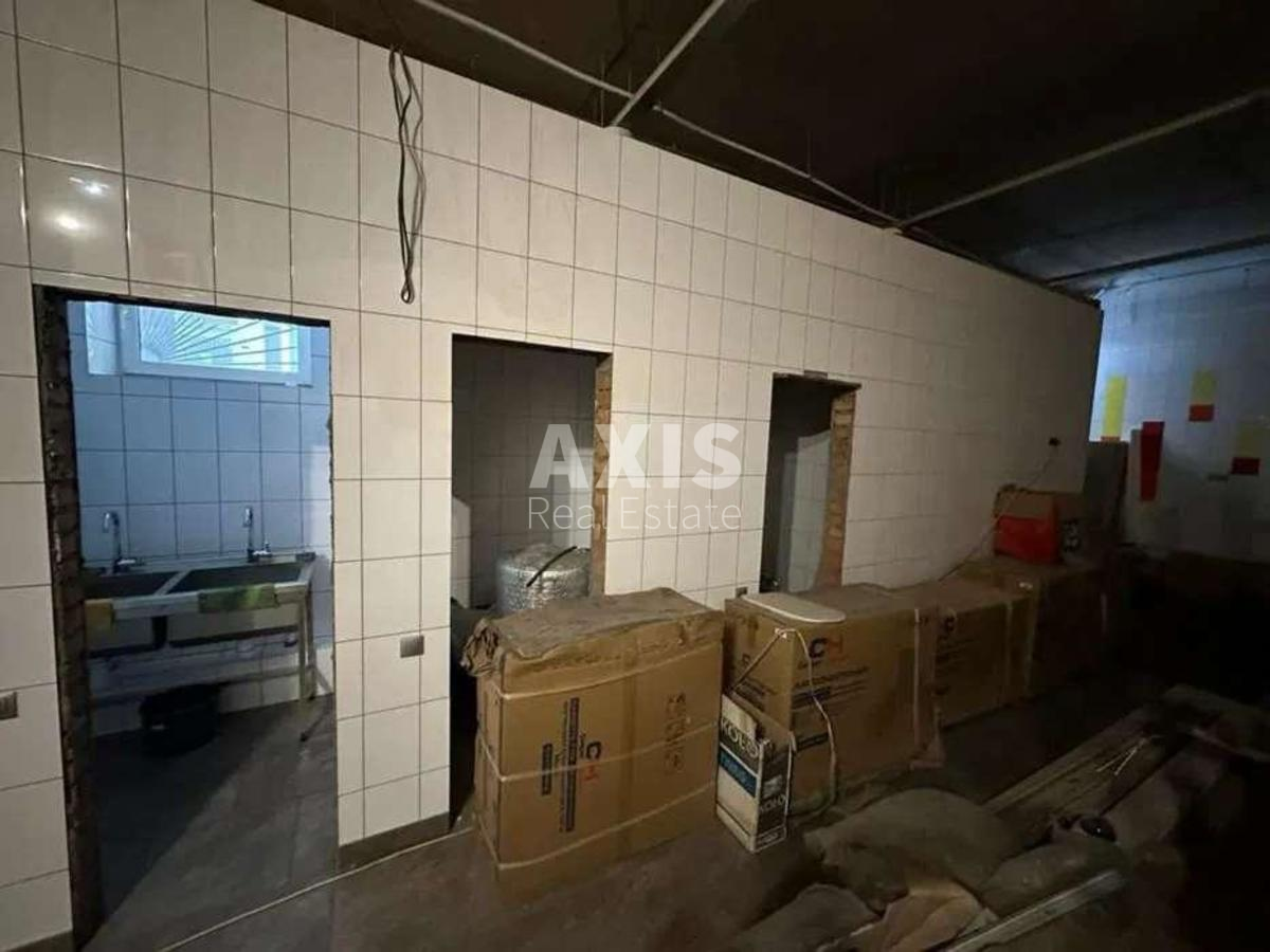 Service object vul. Sofii'vs'ka 12, 310m2299855