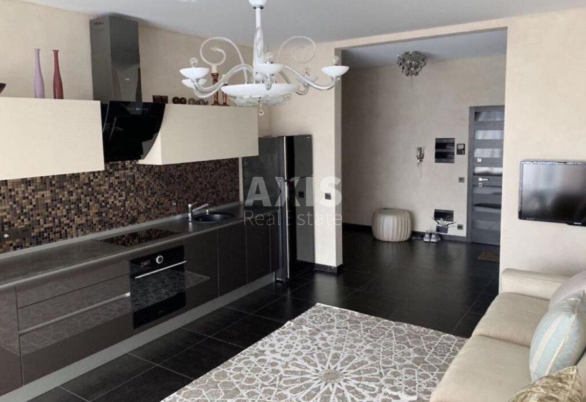 2k apartment nab. Dniprovs'ka 14А1