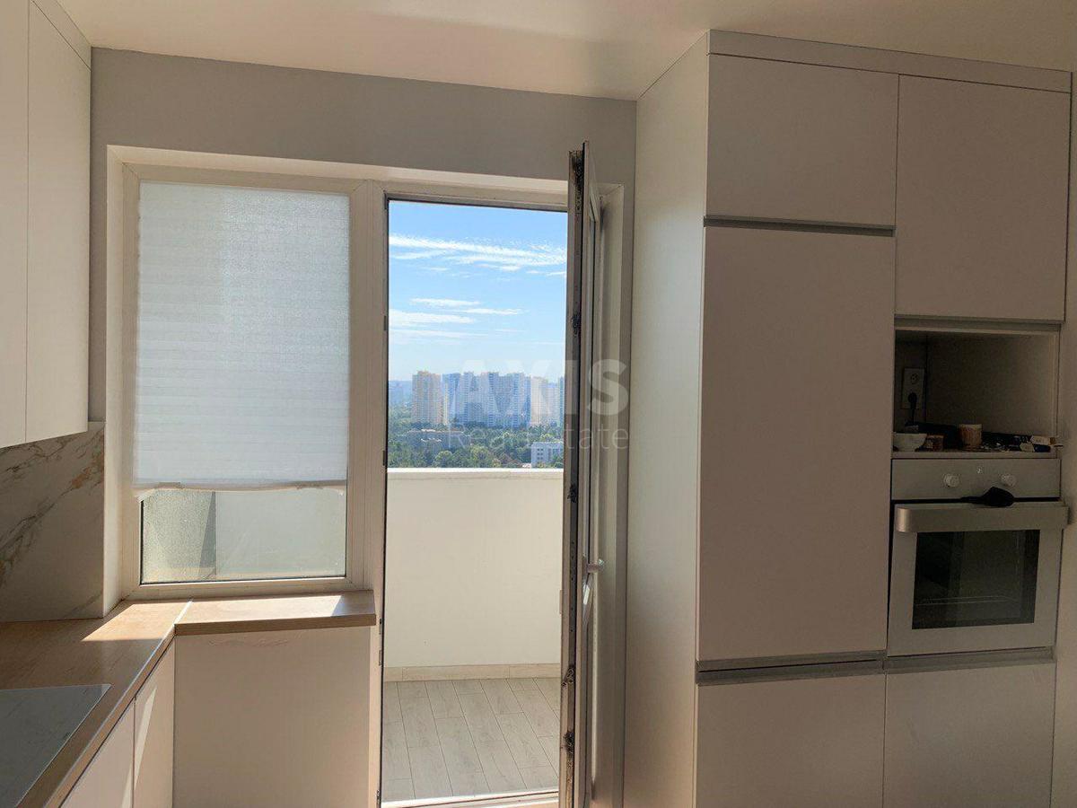 3k apartment vul. Chornyh Zaporozhciv 262