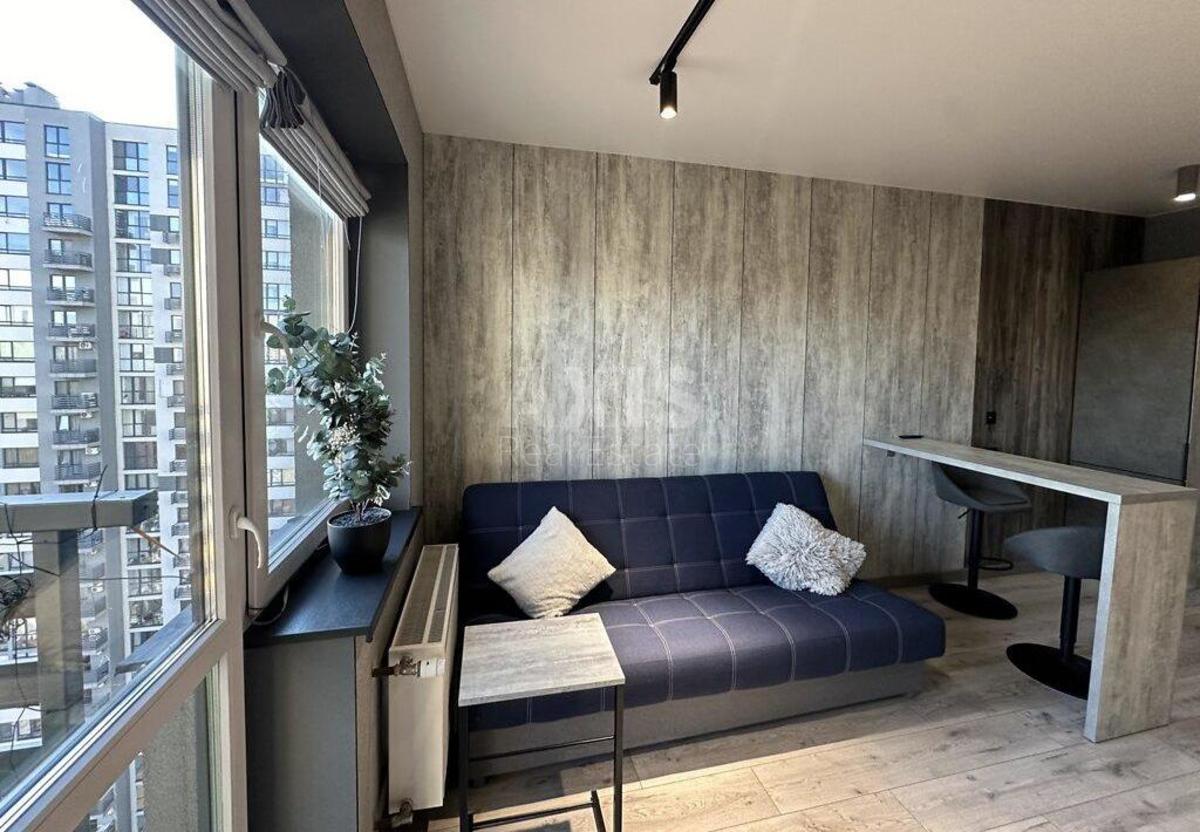 2k apartment vul. Nyzhn'okljuchova 141