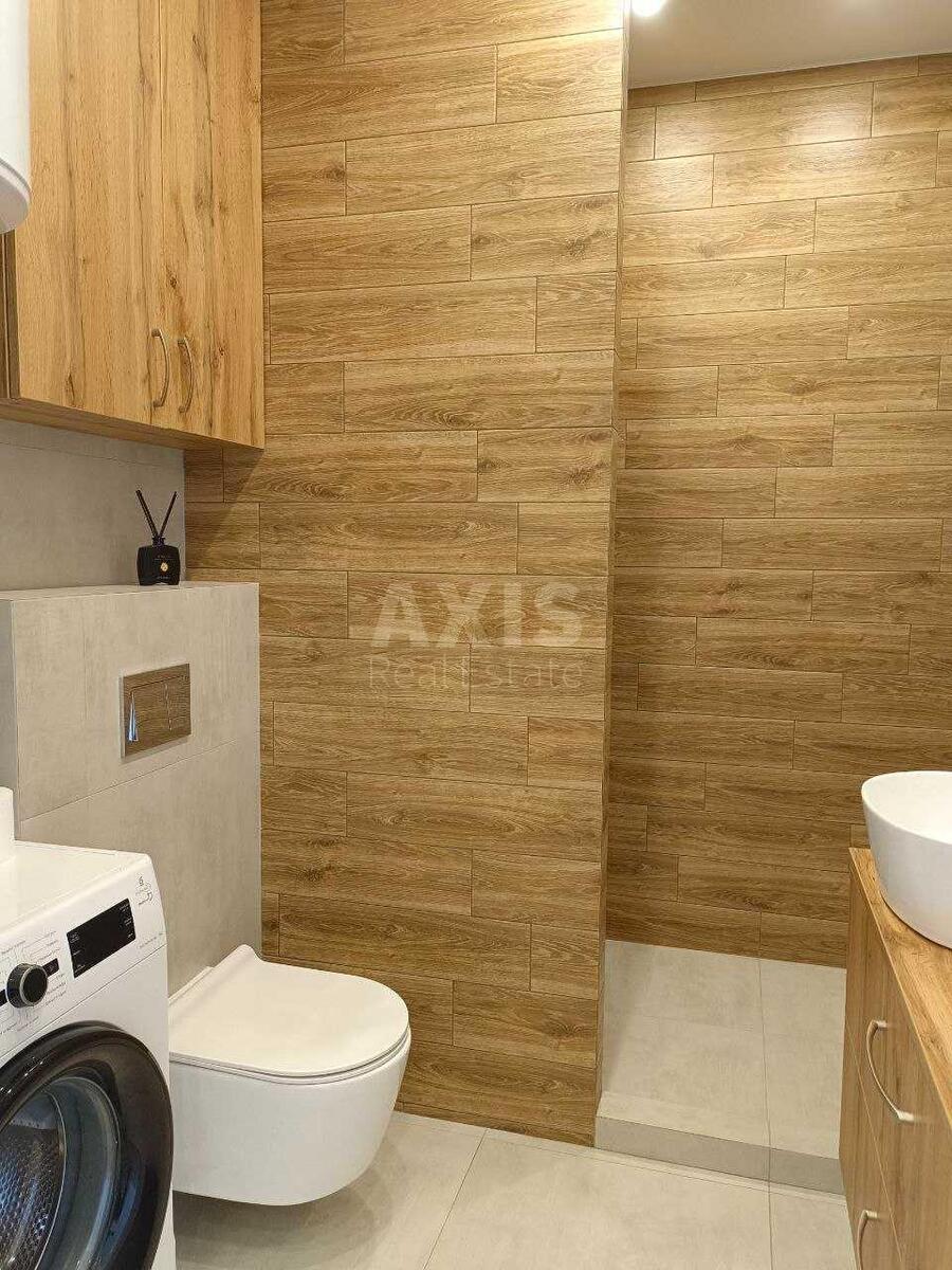 2k apartment vul. Metrologichna 109601227
