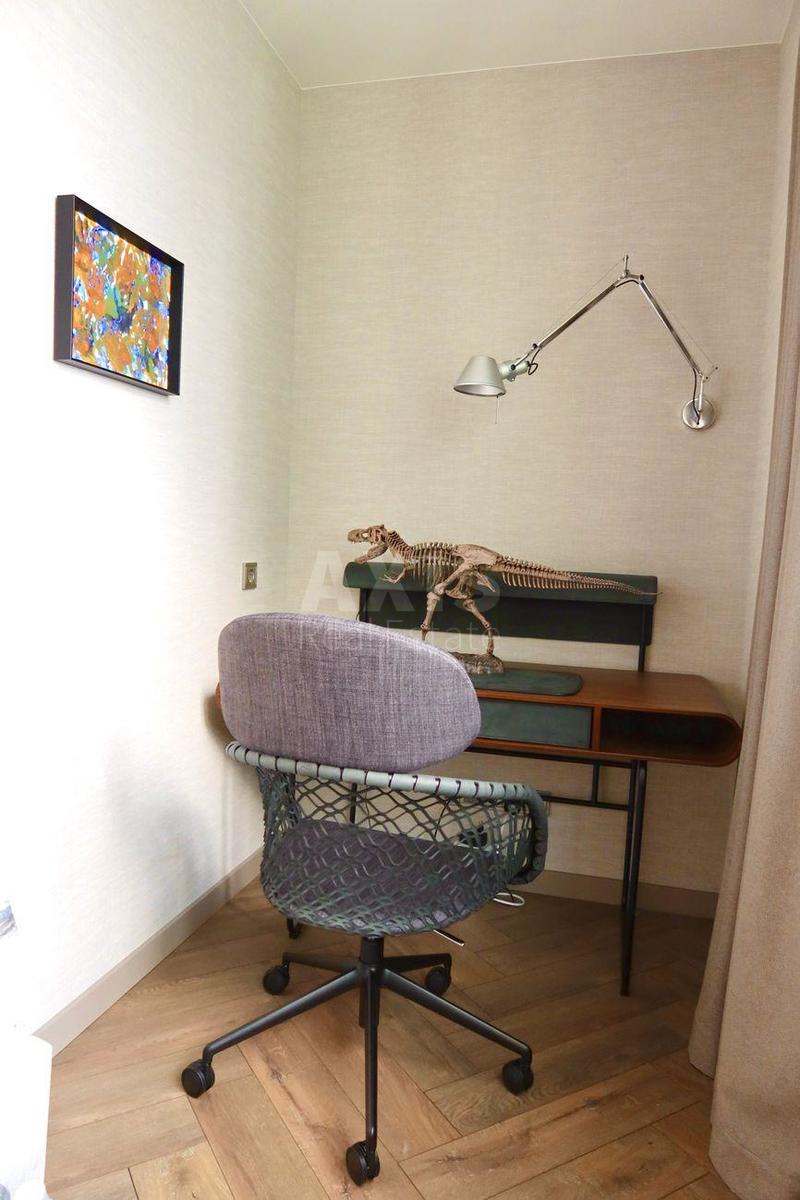 3k apartment pr-t Lobanovs'kogo 45