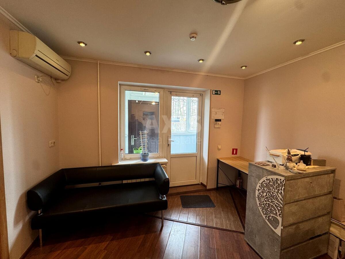 Office pr-t Bazhana Mykoly 9В, 35m2615335