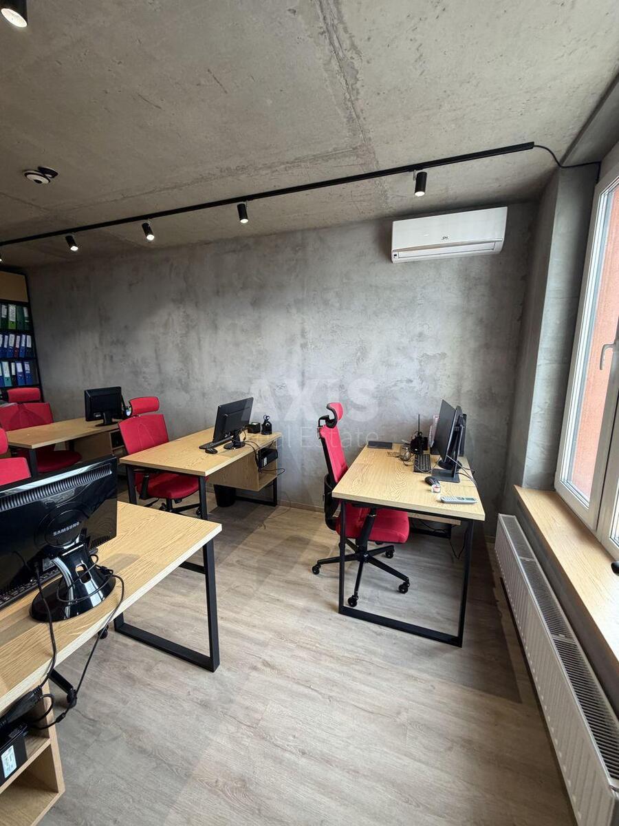 Office nab. Dniprovs'ka 18Б, 47m2613597