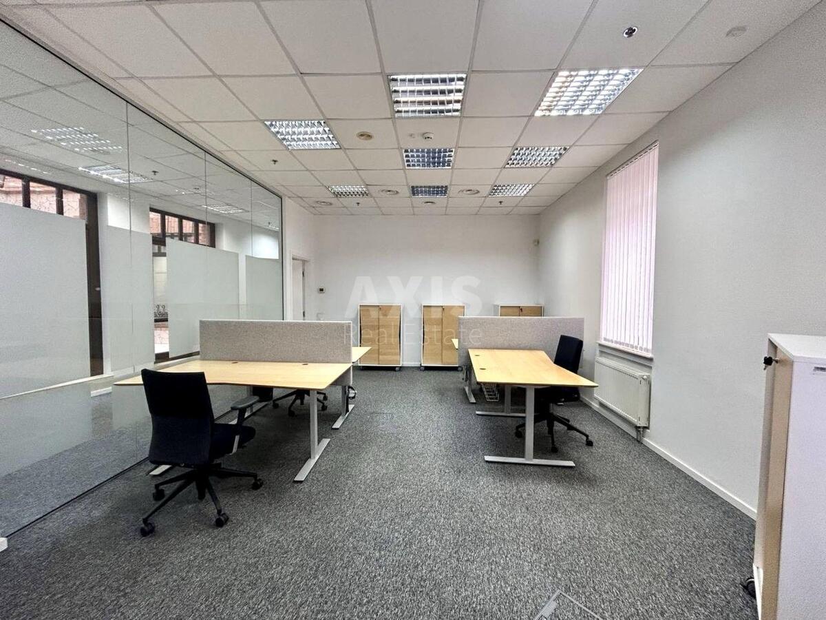 Office vul. Myhajlivs'ka 7, 465m26137810