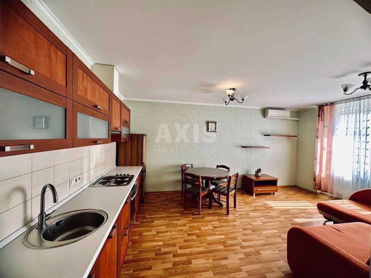 1k apartment pr-t Bazhana Mykoly 12