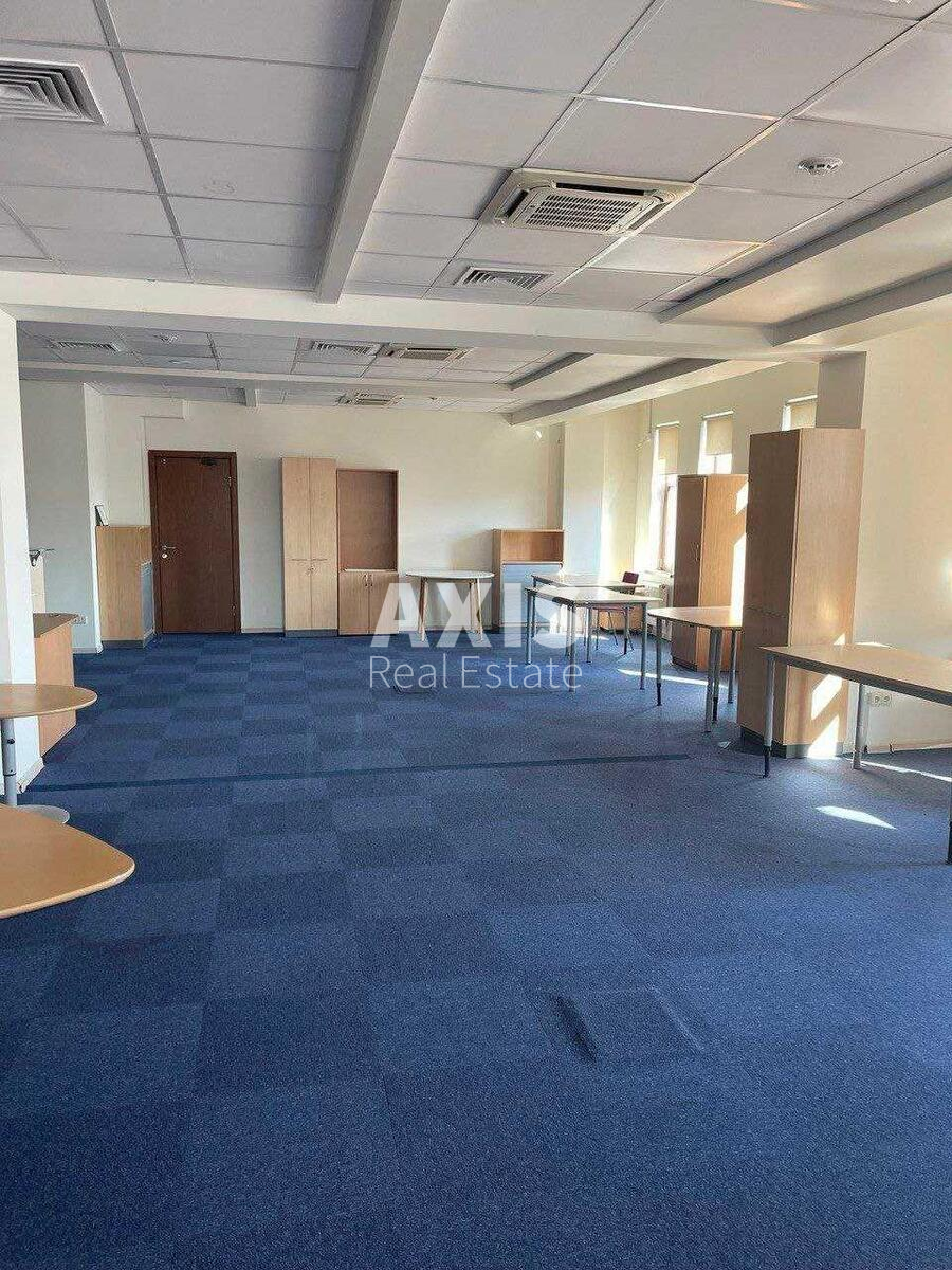 Office vul. Velyka Vasyl'kivs'ka 72, 170m2