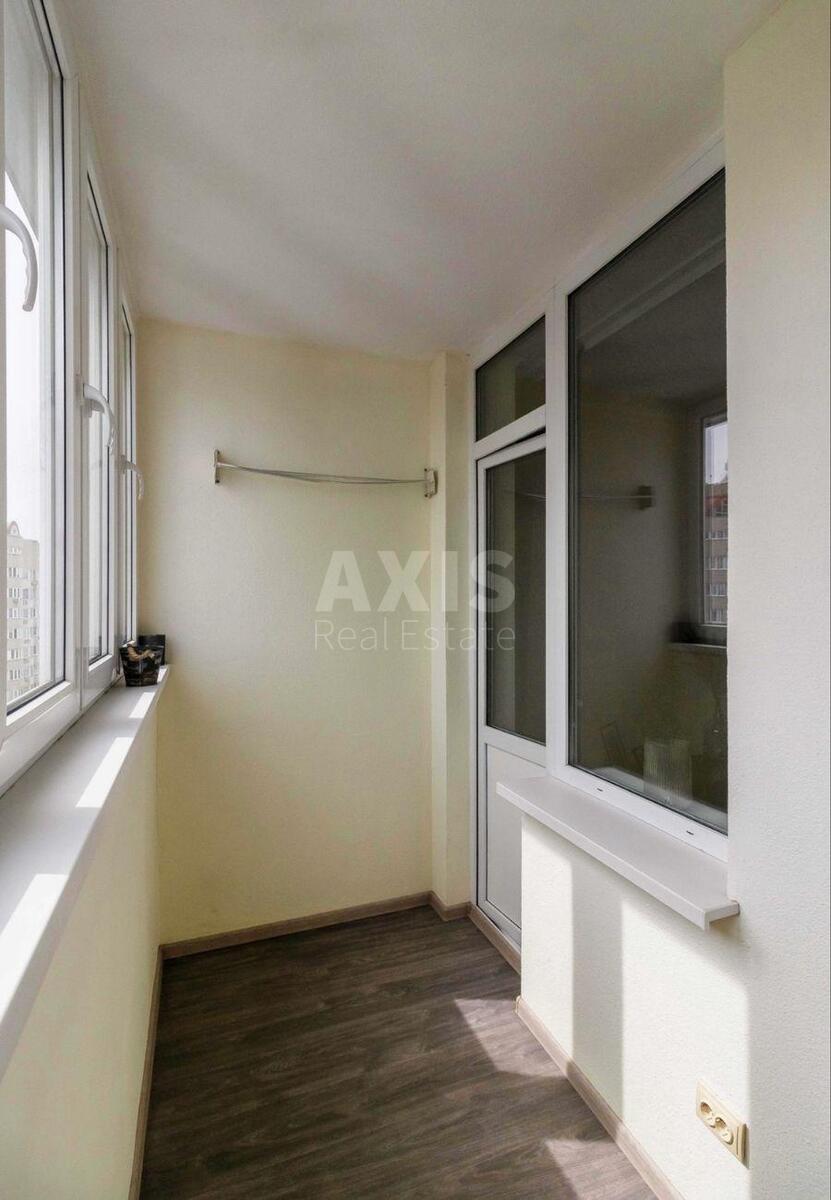 2k apartment vul. Urlivs'ka 23А566805