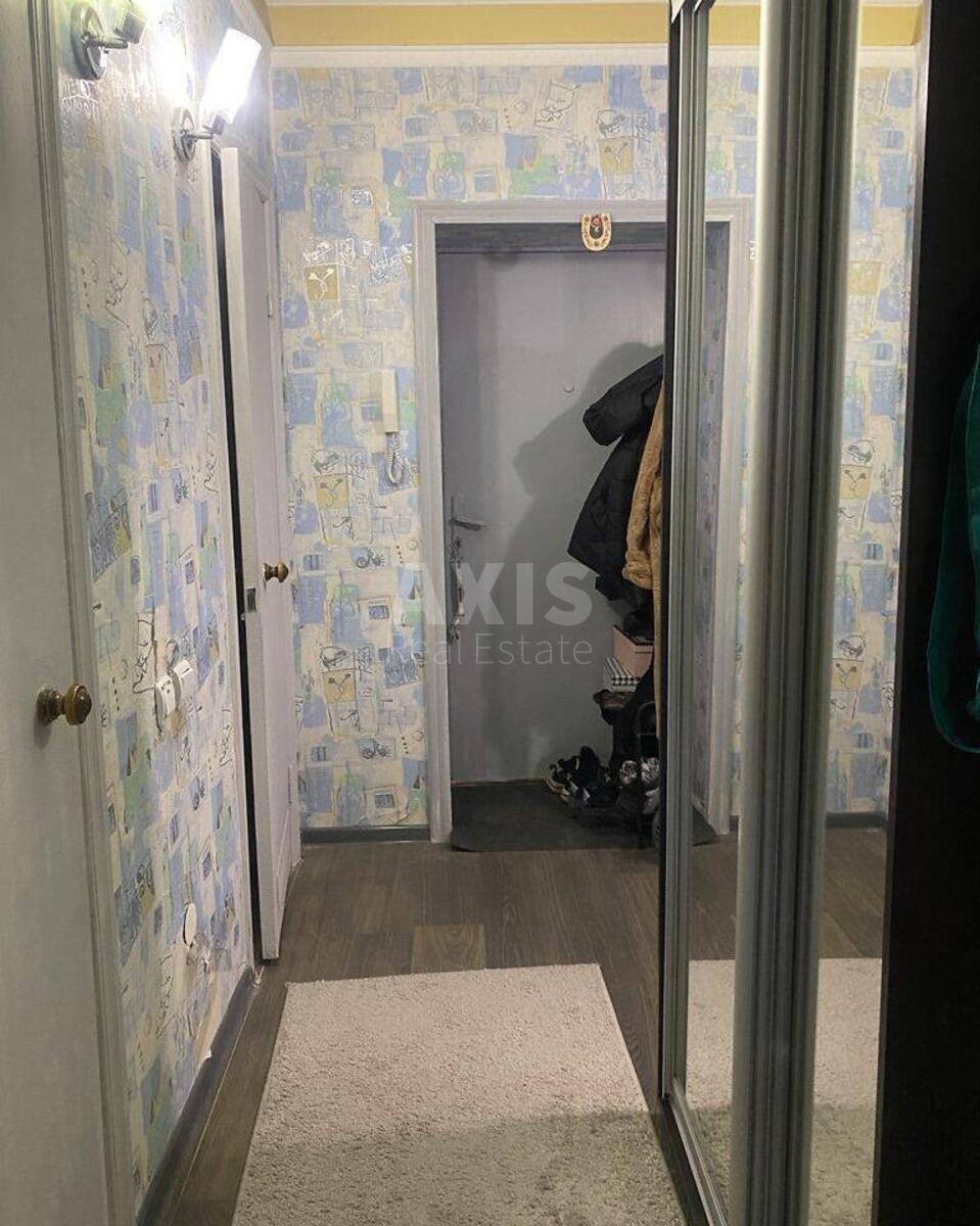 1k apartment vul. Alma-Atyns'ka 41Б4