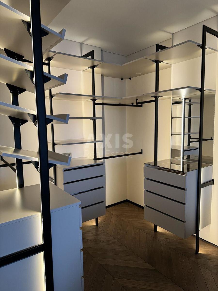 1k apartment doroga Naberezhno-Rybal's'ka 34