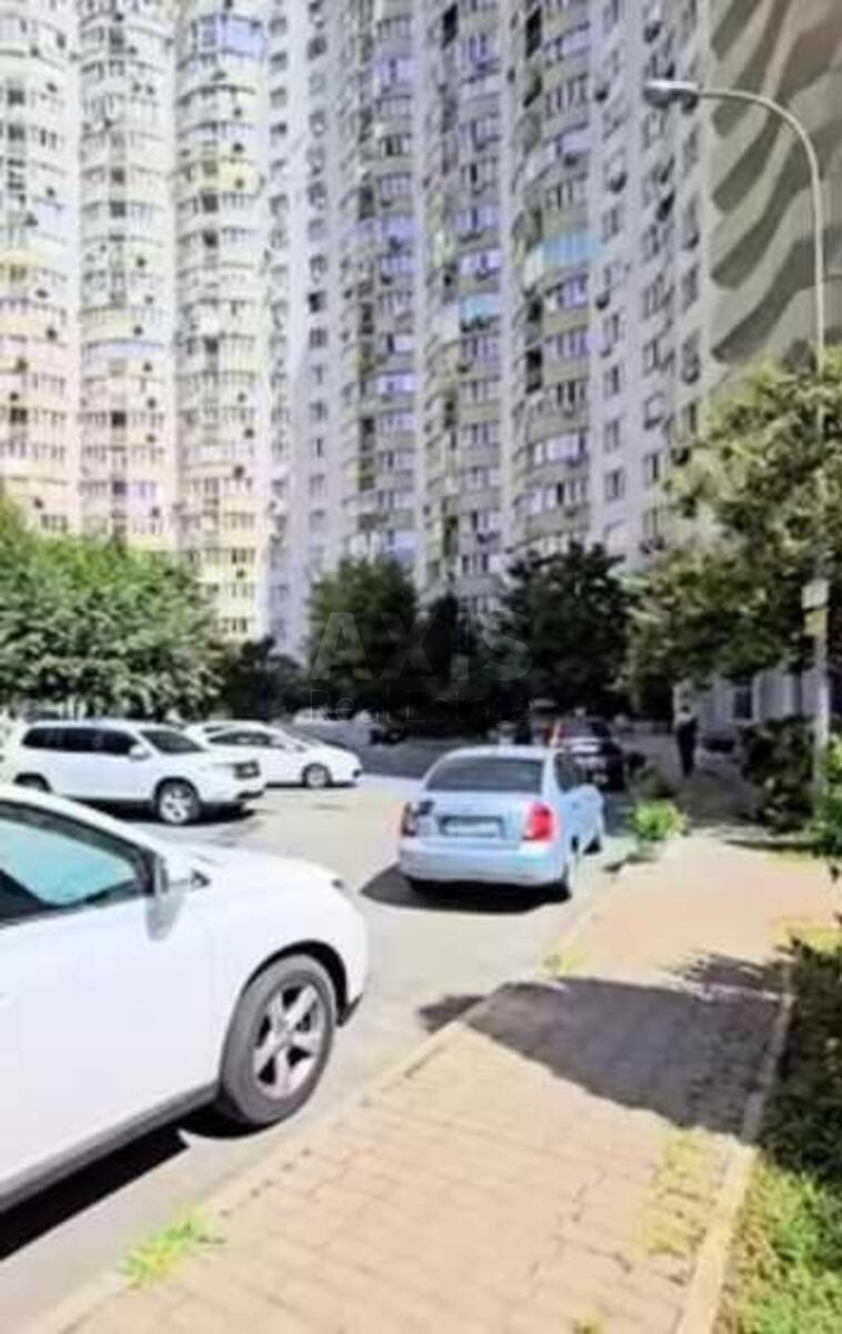 Объект торговли ул. Ахматовой Анны 44А, 33м2620682