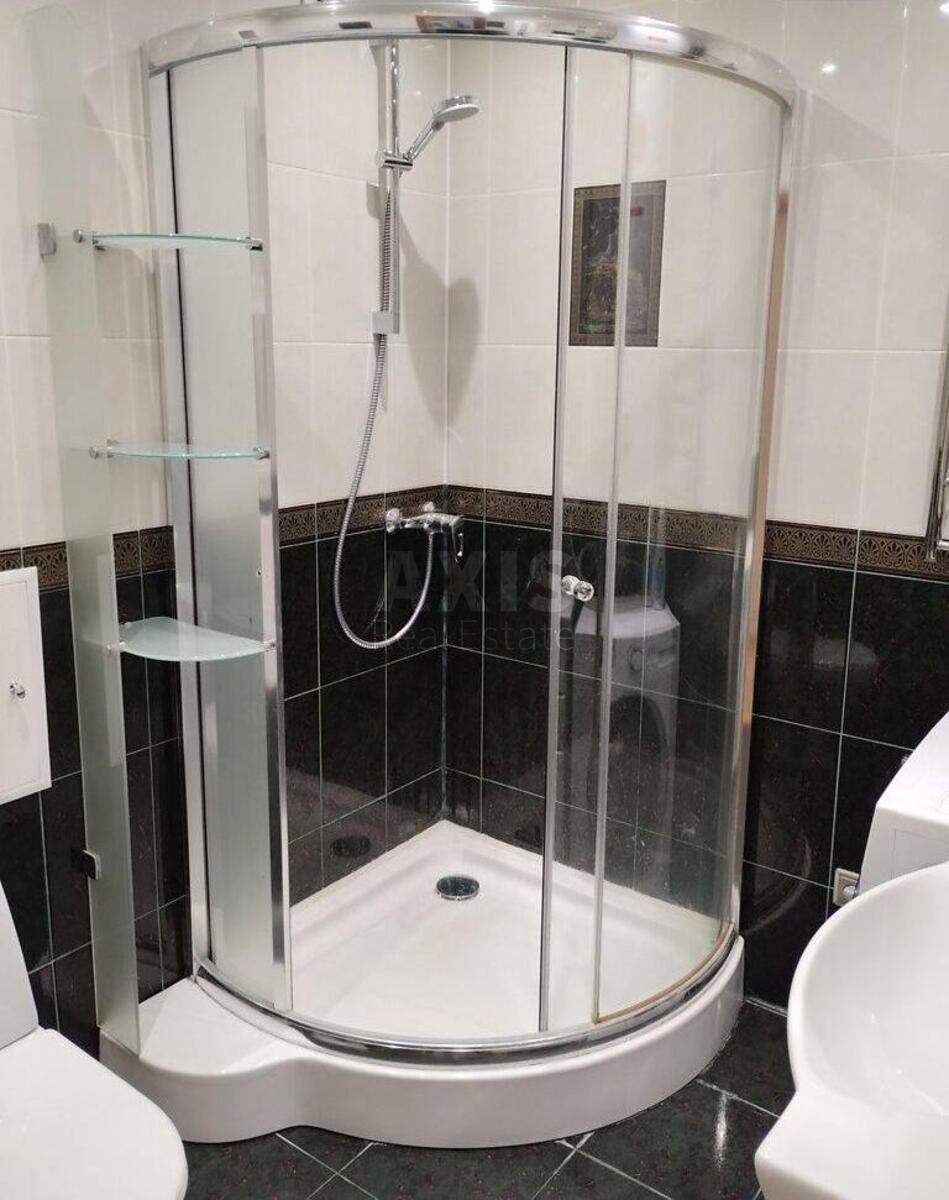 1k apartment vul. Antonovycha 170/172637129