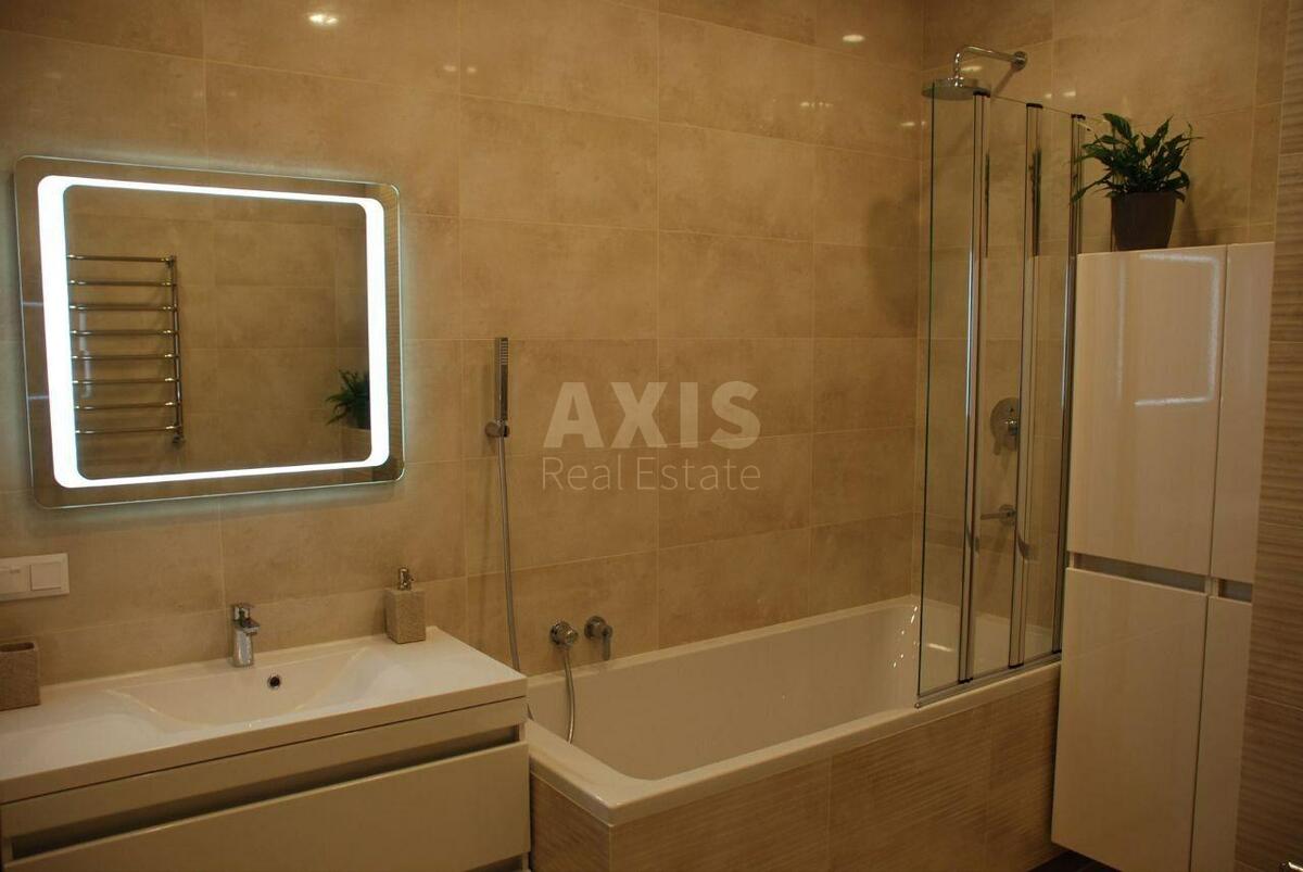 3k apartment vul. Barbjusa Anri 5313