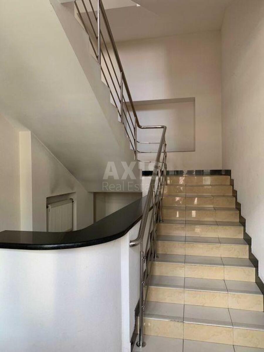 Офис ул. Руставели Шота 44, 145м26268414