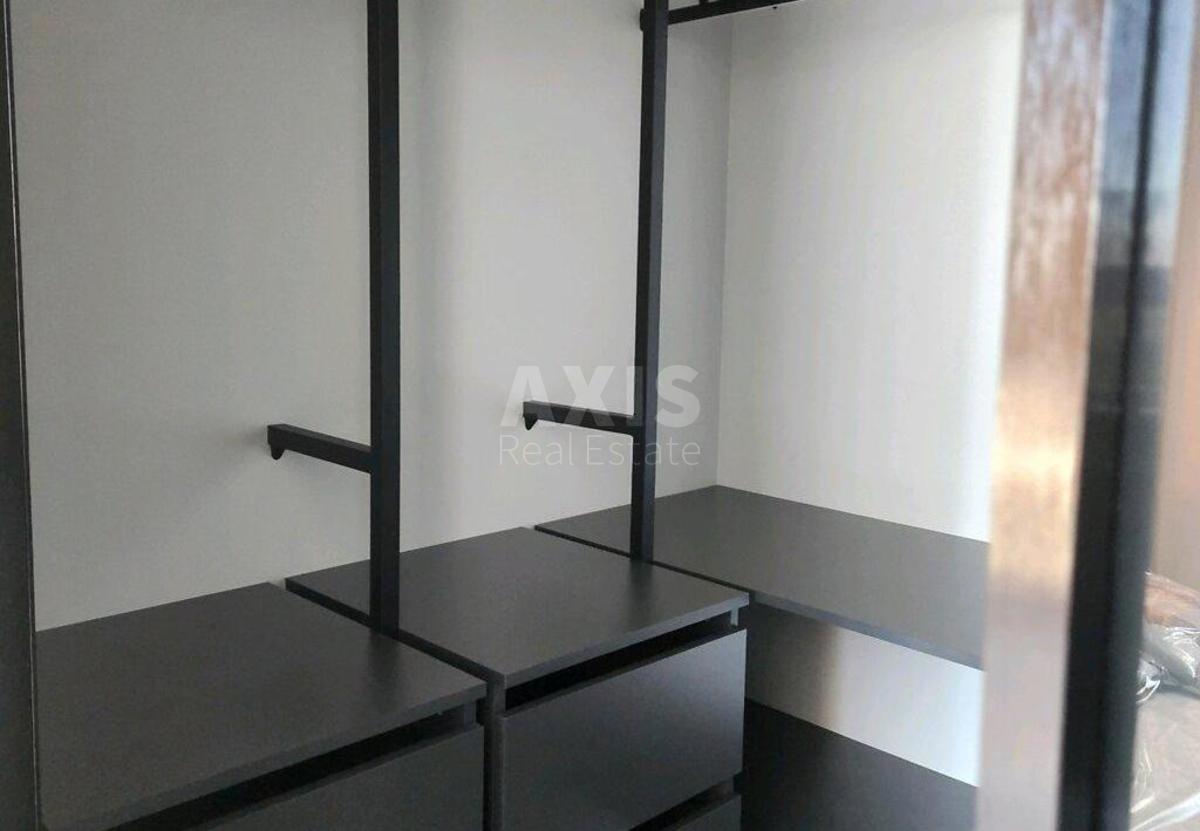 1k apartment vul. Dragomyrova Myhajla 14А6