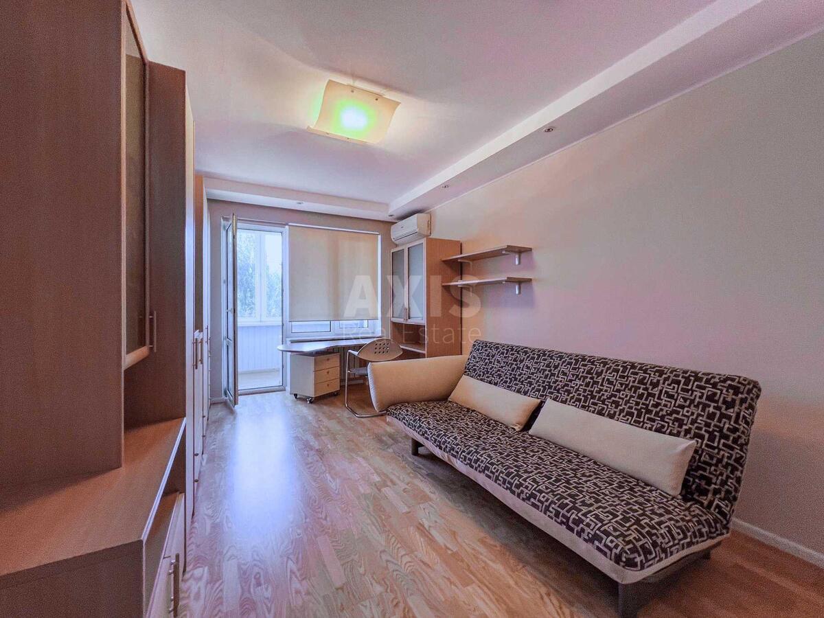 3k apartment vul. Mazepy Ivana 12А9