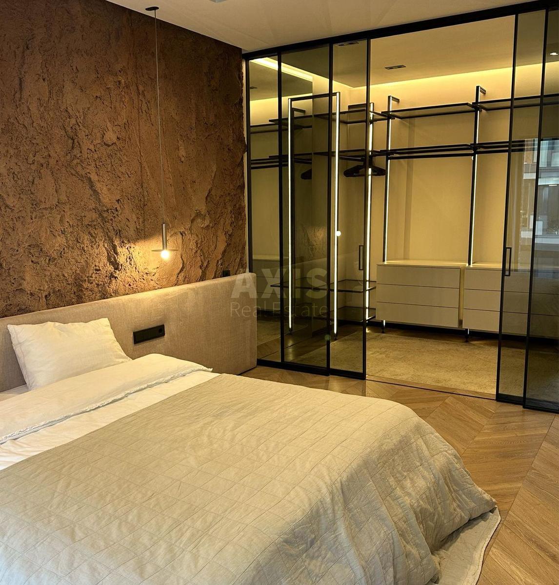 2k apartment doroga Naberezhno-Rybal's'ka 36