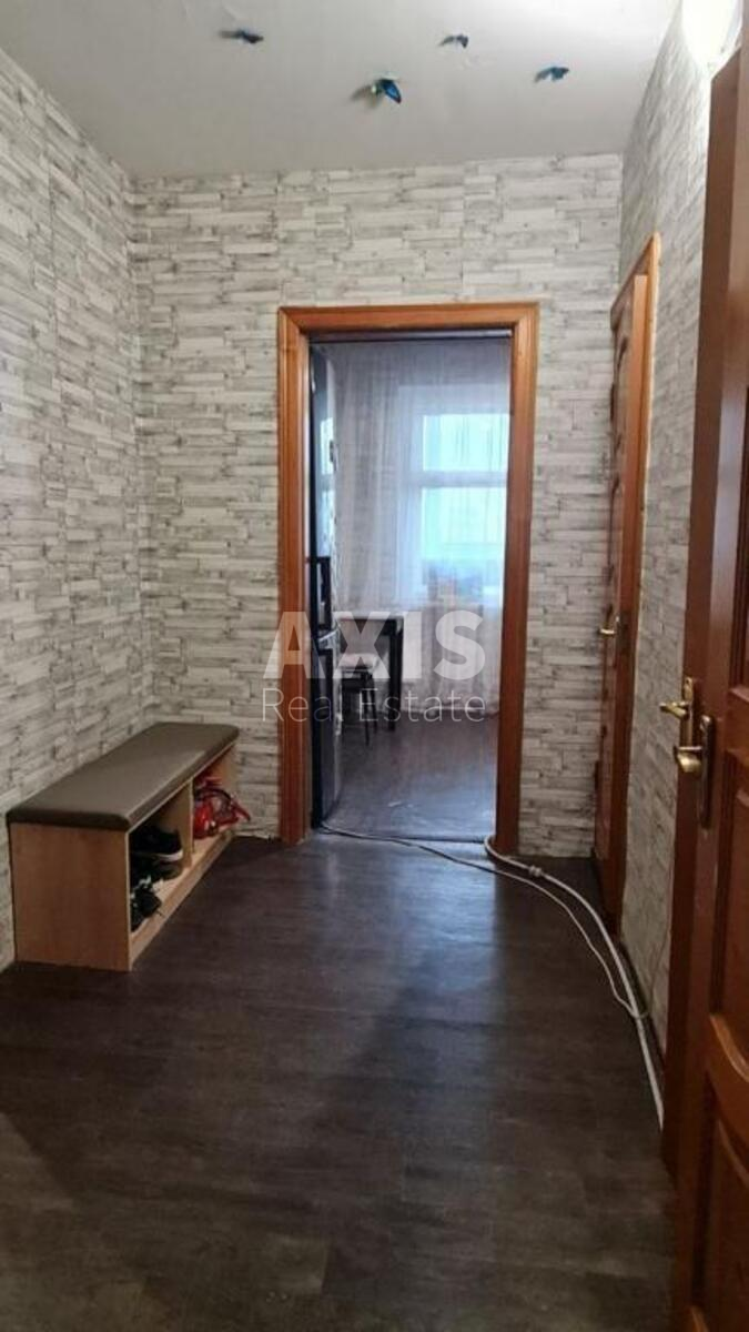 1k apartment vul. Vyshnjakivs'ka 8а2